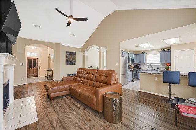 2438 Daneswood Court, Spring, TX 77388
