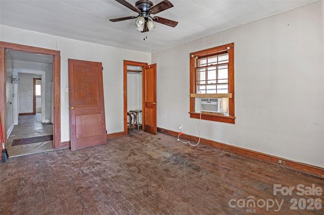 120 W Steele Street, Salisbury, NC 28144