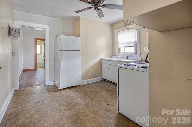 120 W Steele Street, Salisbury, NC 28144