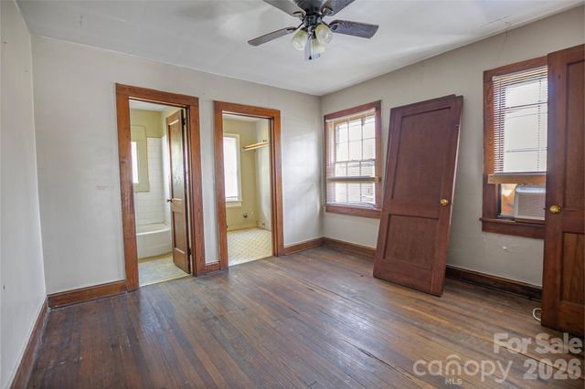 120 W Steele Street, Salisbury, NC 28144
