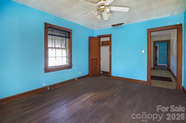120 W Steele Street, Salisbury, NC 28144