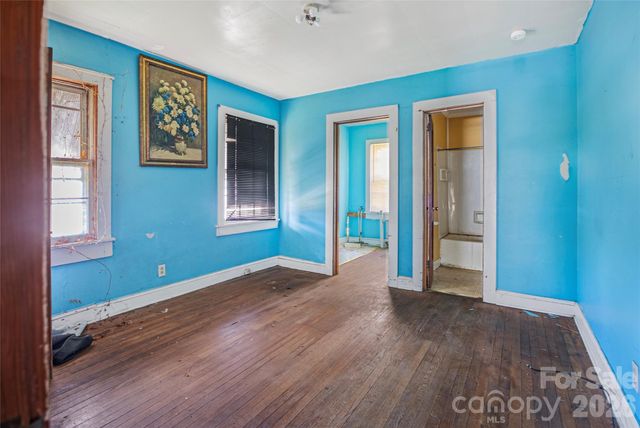 120 W Steele Street, Salisbury, NC 28144