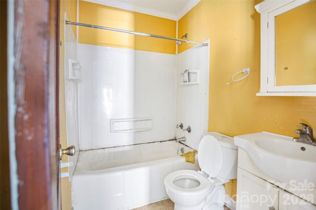 120 W Steele Street, Salisbury, NC 28144