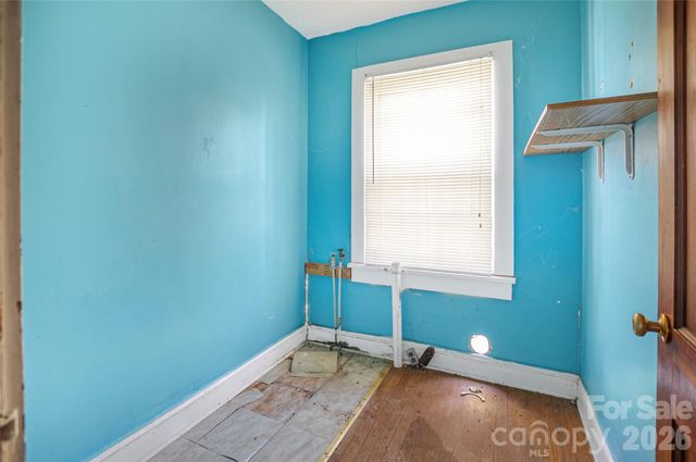 120 W Steele Street, Salisbury, NC 28144