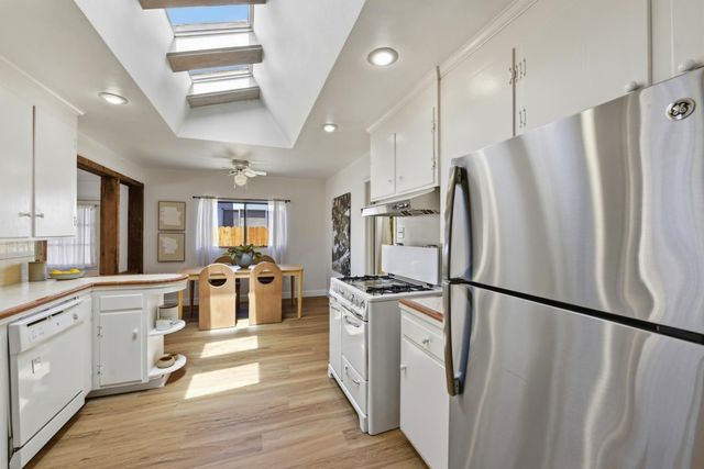 4450 Moddison Ave, Sacramento, CA 95819