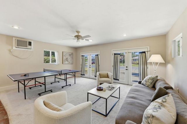 4450 Moddison Ave, Sacramento, CA 95819