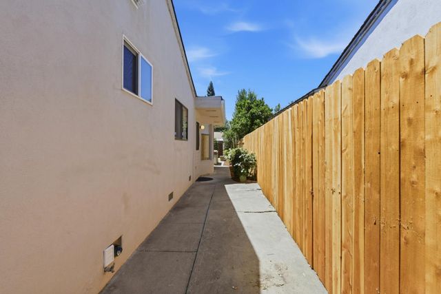 4450 Moddison Ave, Sacramento, CA 95819