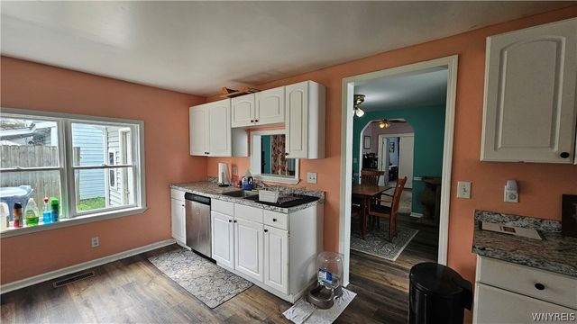 124 Harvey Avenue, Lockport City, NY 14094