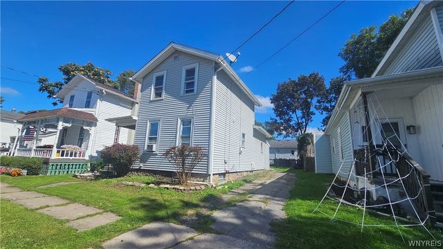 124 Harvey Avenue, Lockport City, NY 14094