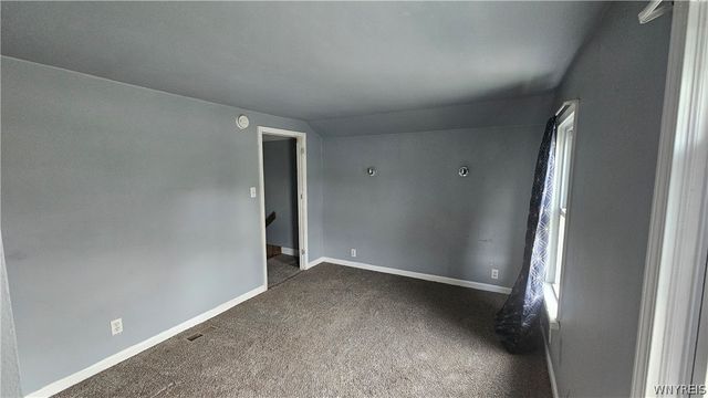124 Harvey Avenue, Lockport City, NY 14094