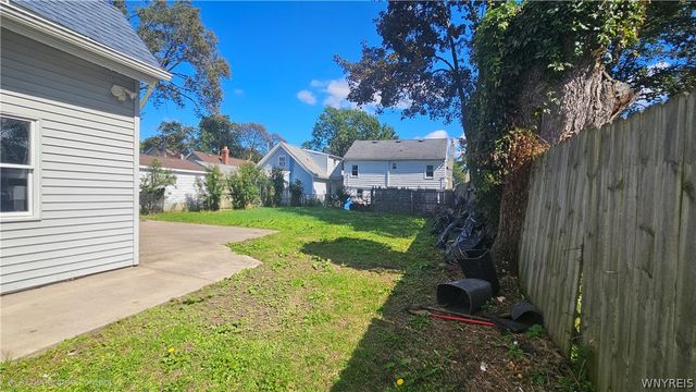 124 Harvey Avenue, Lockport City, NY 14094