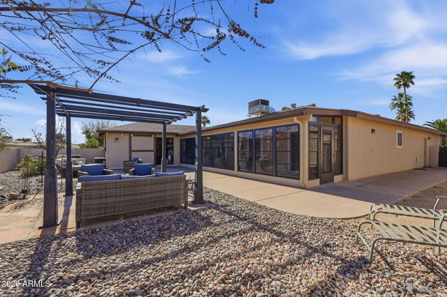 26429 S GREENCASTLE Drive, Sun Lakes, AZ 85248