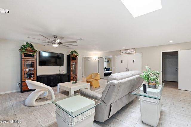 26429 S GREENCASTLE Drive, Sun Lakes, AZ 85248