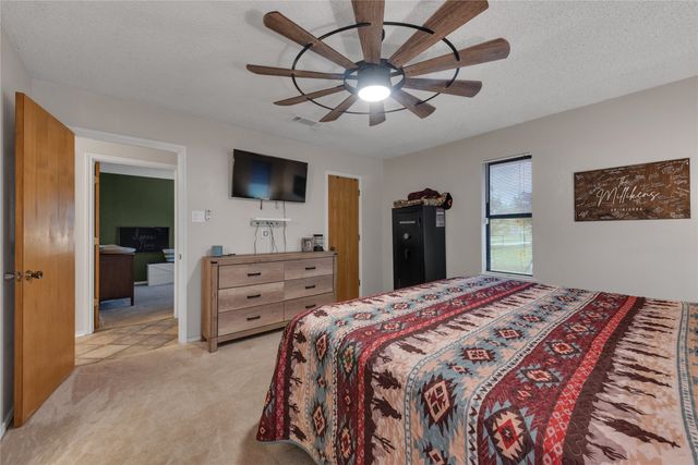 2321 County Road 2360, Decatur, TX 76234