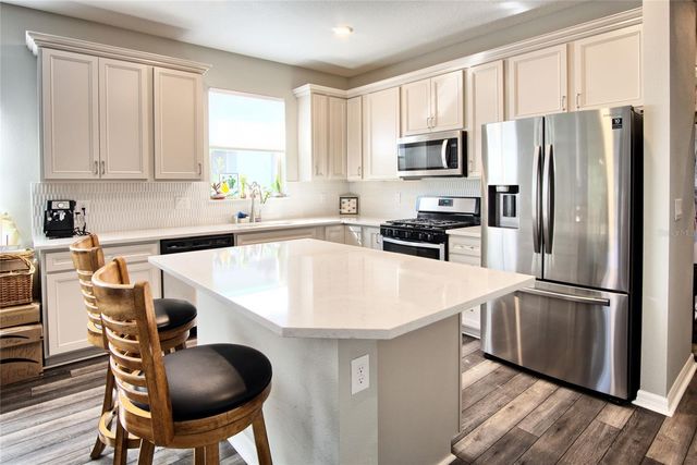 6366 MOORING LINE CIRCLE, Apollo Beach, FL 33572