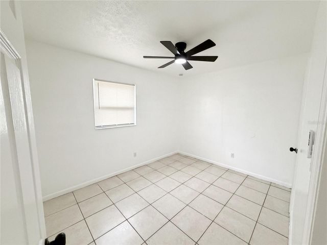 3916 E GENESEE STREET, Tampa, FL 33610