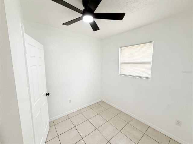 3916 E GENESEE STREET, Tampa, FL 33610