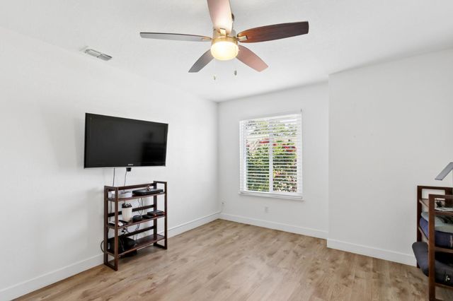 5136 Vista Del Oro Way, Fair Oaks, CA 95628