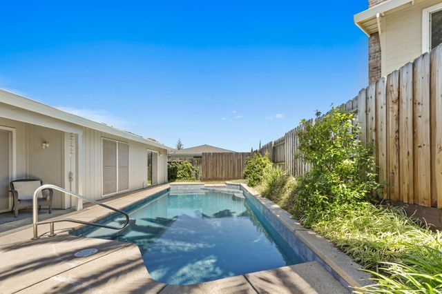 5136 Vista Del Oro Way, Fair Oaks, CA 95628