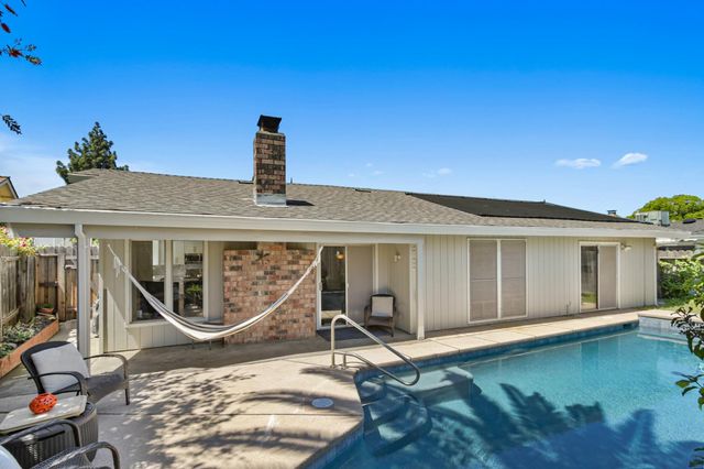 5136 Vista Del Oro Way, Fair Oaks, CA 95628