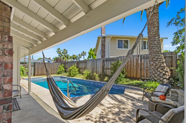 5136 Vista Del Oro Way, Fair Oaks, CA 95628