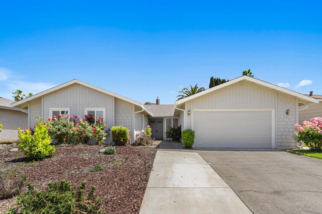 5136 Vista Del Oro Way, Fair Oaks, CA 95628