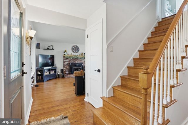 17 DERSTINE RD, Hatfield, PA 19440