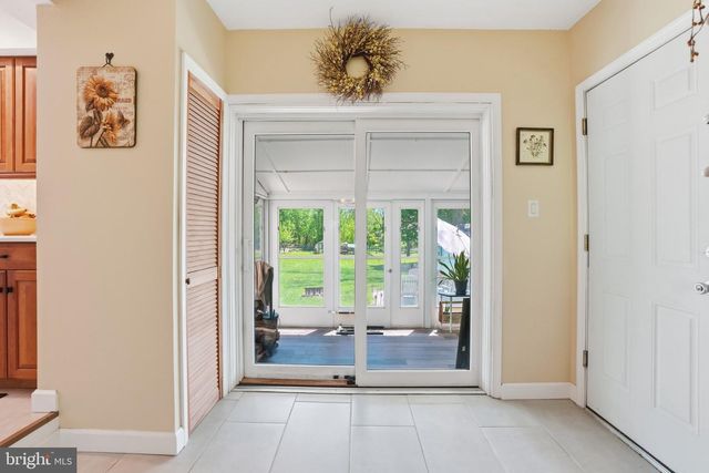 17 DERSTINE RD, Hatfield, PA 19440