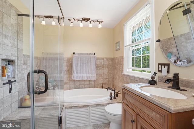 17 DERSTINE RD, Hatfield, PA 19440