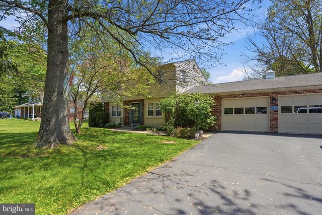 17 DERSTINE RD, Hatfield, PA 19440