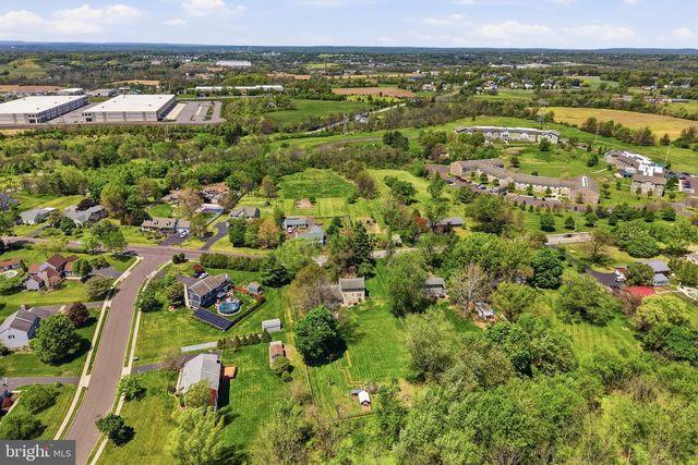 17 DERSTINE RD, Hatfield, PA 19440