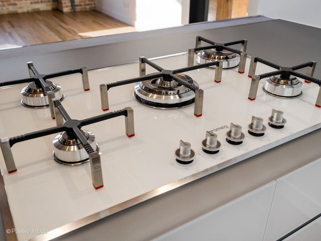 312 N May Street 5G, Chicago, IL 60607