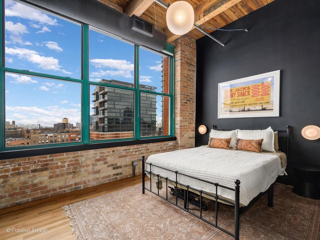 312 N May Street 5G, Chicago, IL 60607