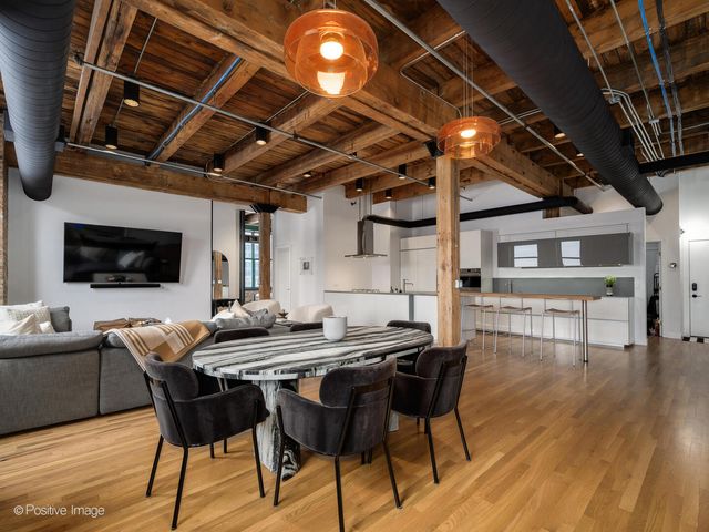 312 N May Street 5G, Chicago, IL 60607