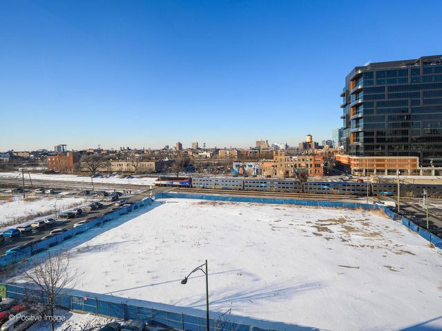 312 N May Street 5G, Chicago, IL 60607