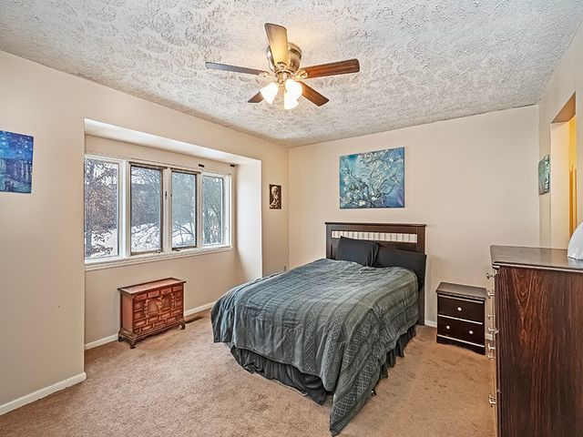 324 Central Dr, Cranberry Twp, PA 16066