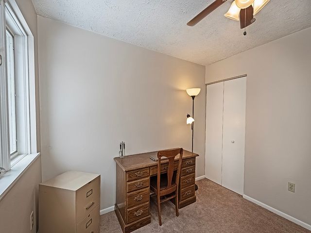 324 Central Dr, Cranberry Twp, PA 16066