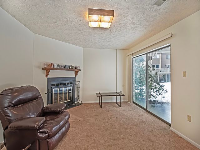 324 Central Dr, Cranberry Twp, PA 16066