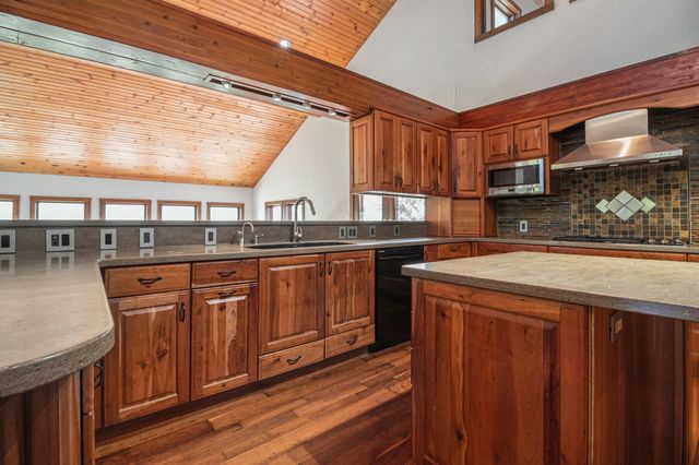 10989 Scio Church Road, Chelsea, MI 48118