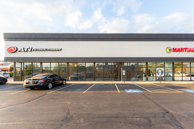 335 W Irving Park Road, Wood Dale, IL 60191