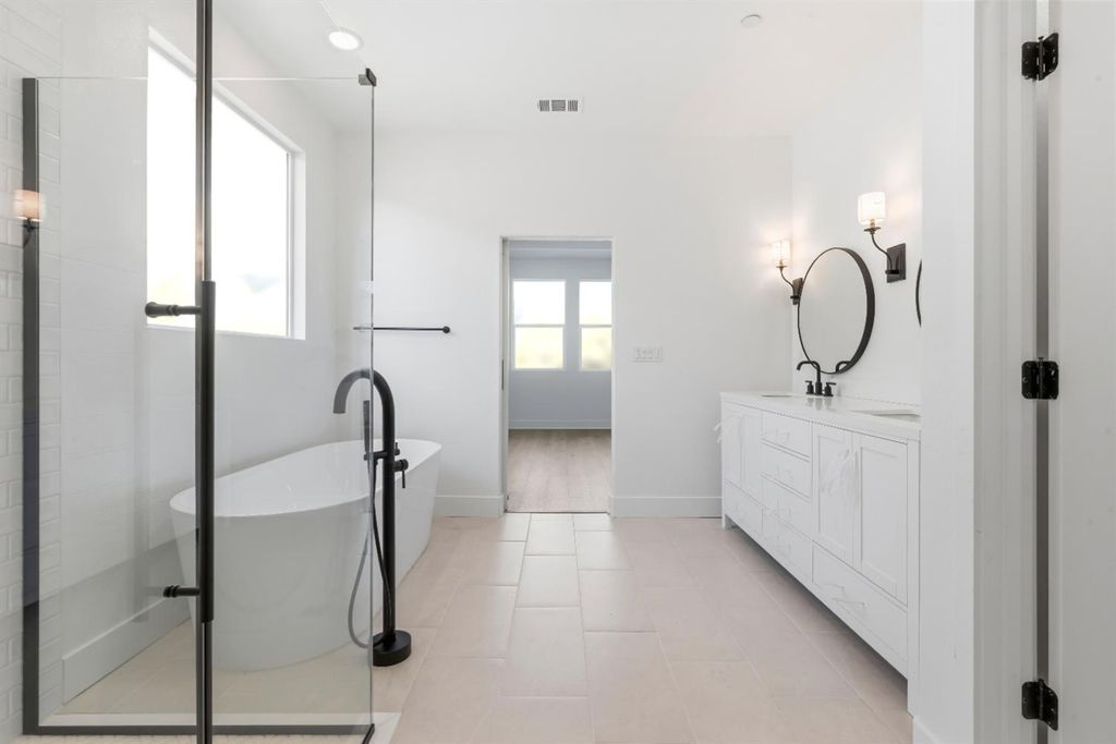 Image 22 of property listing at 8069 Cottonwood Drive, Friant, CA 93626