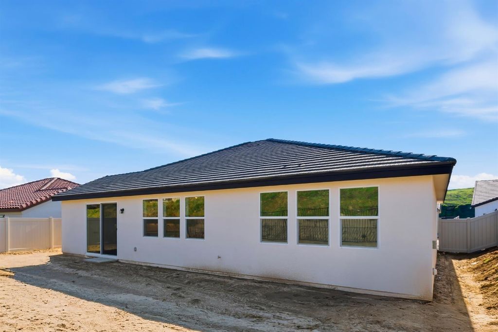 Image 28 of property listing at 8069 Cottonwood Drive, Friant, CA 93626