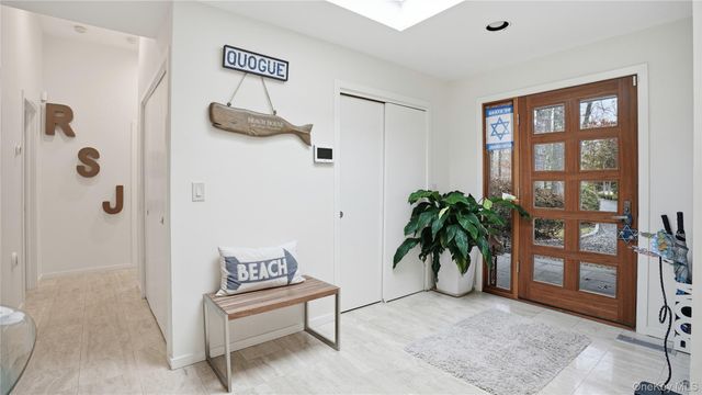 15 Blueberry Lane, Quogue, NY 11959