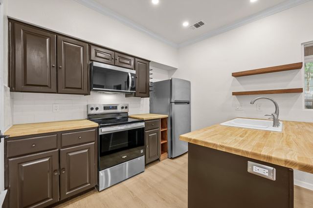 1307 Kinney Ave, Austin, TX 78704