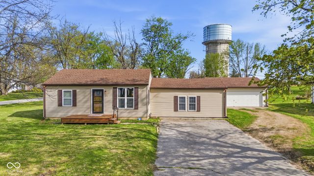 3340 Grace Street, Greenwood, IN 46143