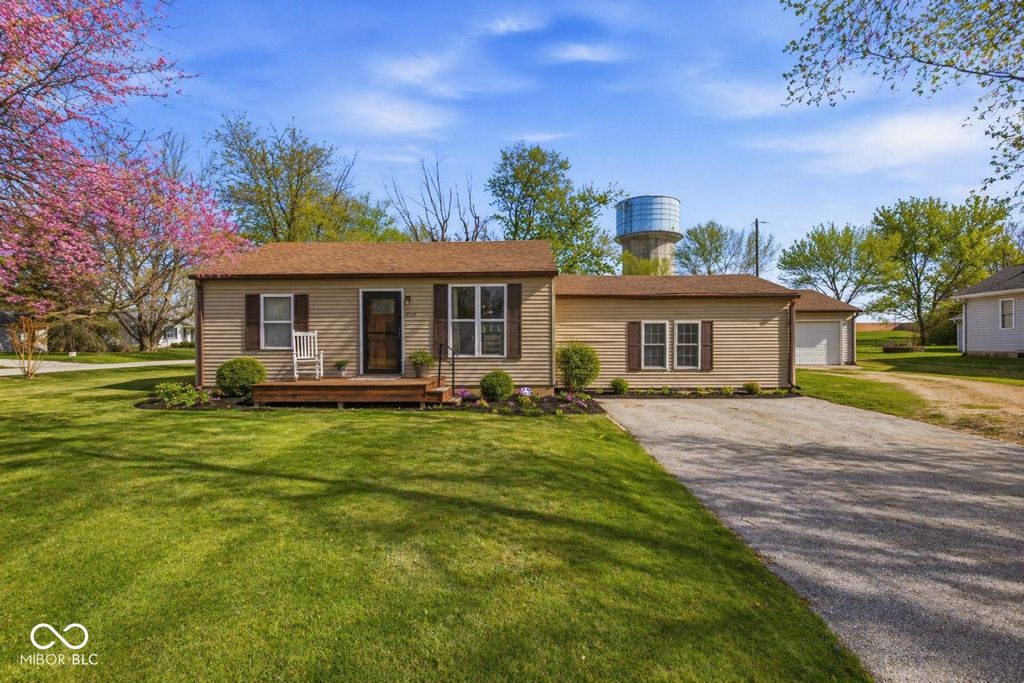 3340 Grace Street, Greenwood, IN 46143