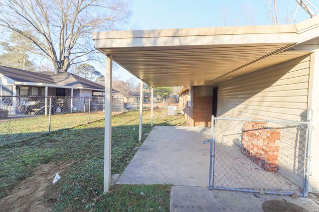 1305 Rosemond, Jonesboro, AR 72401