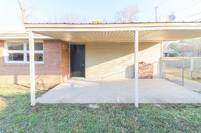 1305 Rosemond, Jonesboro, AR 72401