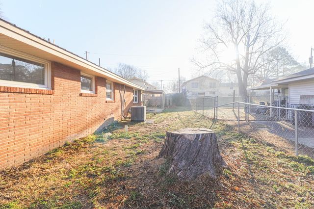 1305 Rosemond, Jonesboro, AR 72401