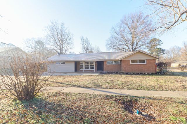 1305 Rosemond, Jonesboro, AR 72401
